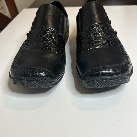 RIEKER Black Leather Flats Anti-Stress Slip-on Comfort Driving Loafer Shoes - Picture 3 of 16